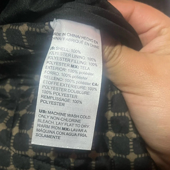 Chico's Black Quilted Snap Front Jacket with Front Pockets - Picture 2 of 4